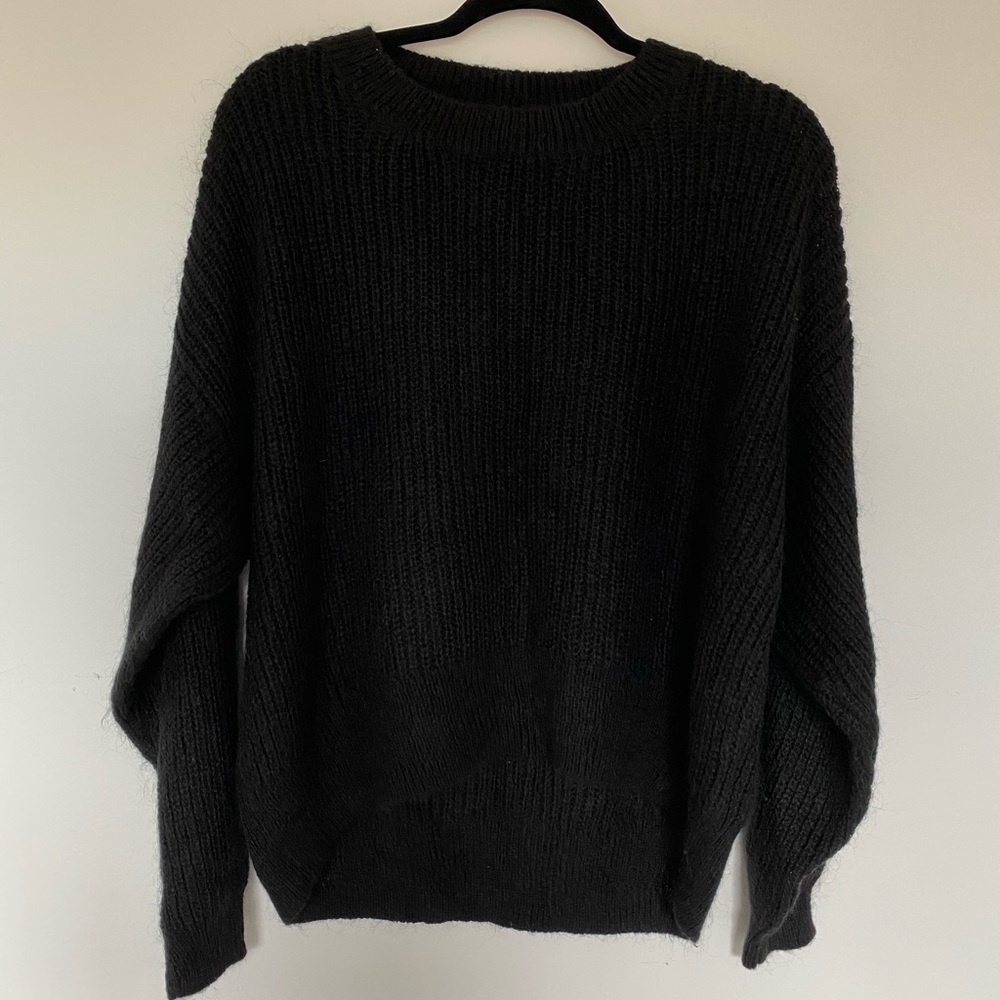 NOT FOR SALE Black Sweater - Picture 5 of 6